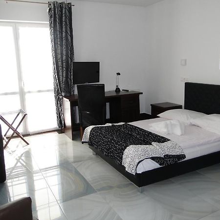 Hotel Agat & Spa ビィドゴシュチュ エクステリア 写真