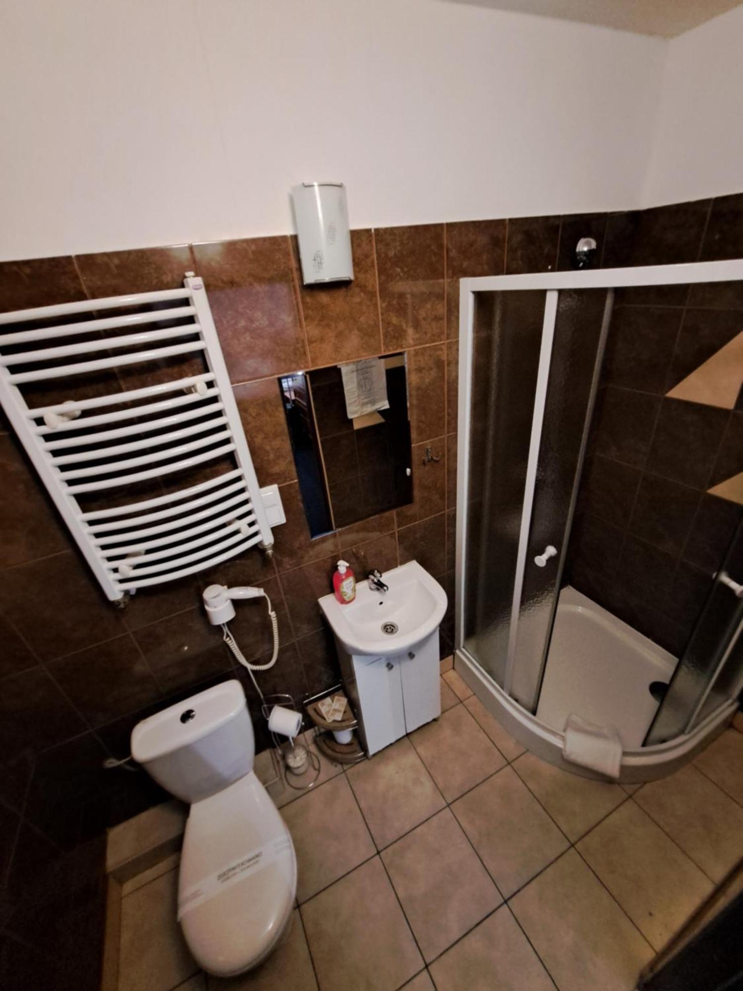 Hotel Agat & Spa ビィドゴシュチュ エクステリア 写真