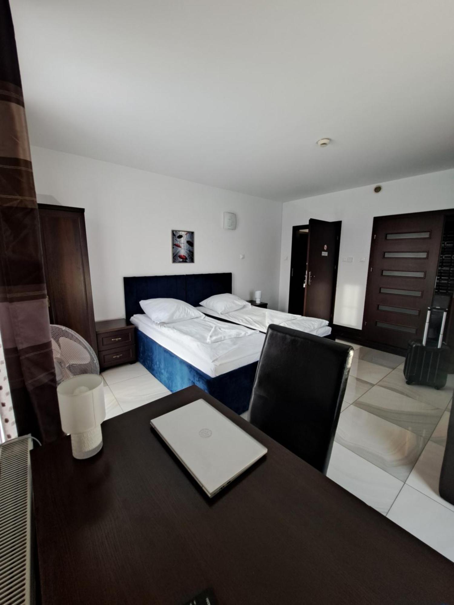 Hotel Agat & Spa ビィドゴシュチュ エクステリア 写真